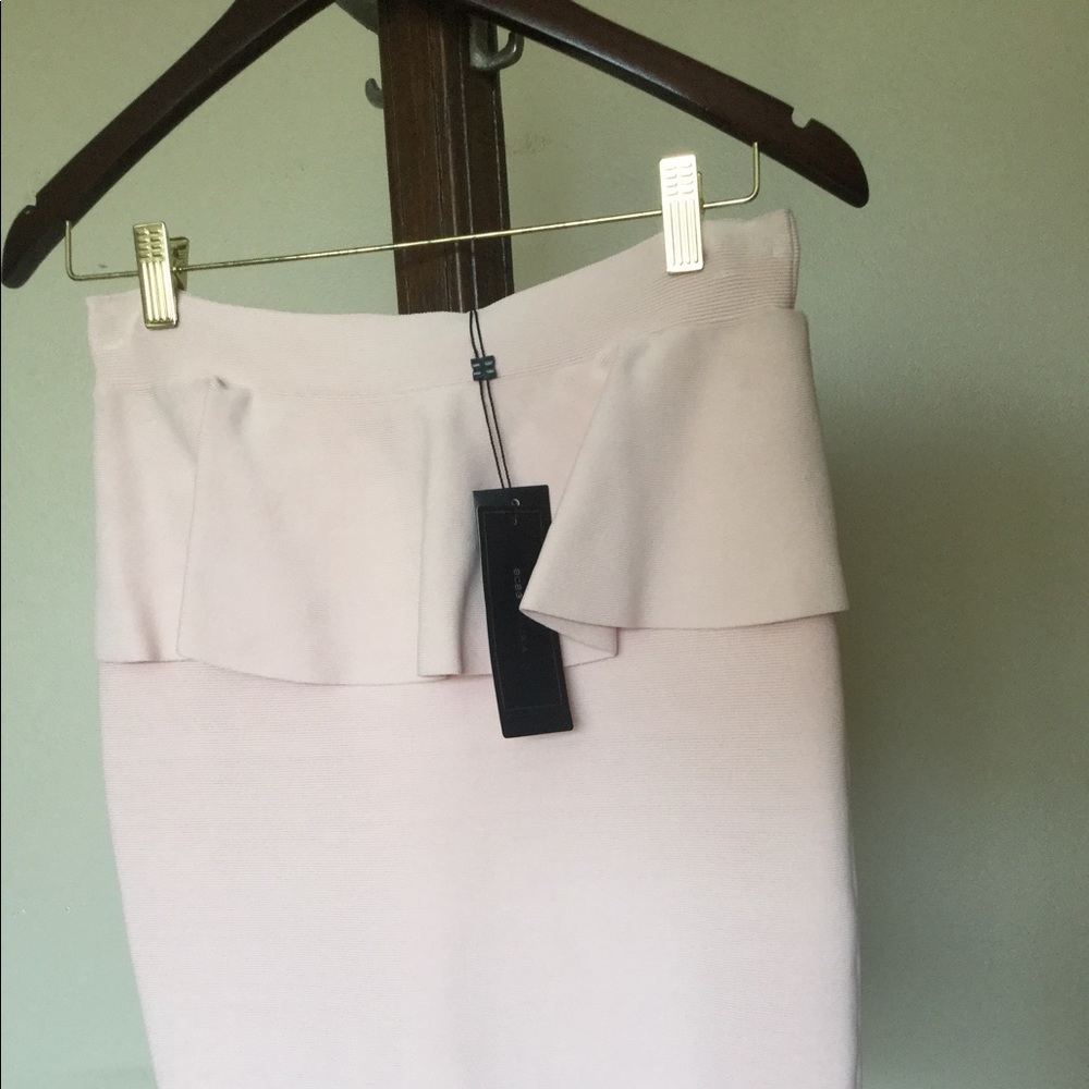 BCBGMAXAZRIA M Blush Dusty Pink Rayon Peplum 20”Sk